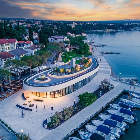 Apartments Kvarner Malinska Buitenkant foto