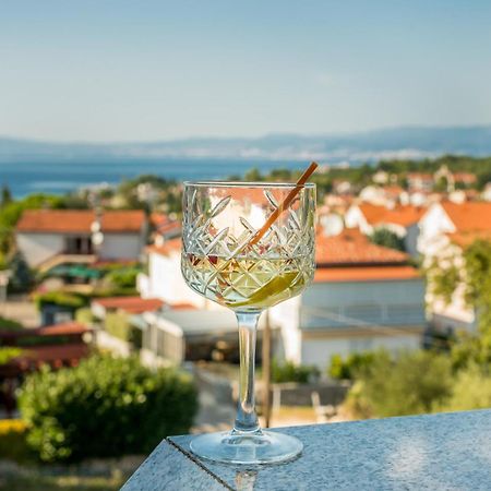 Apartments Kvarner Malinska Buitenkant foto